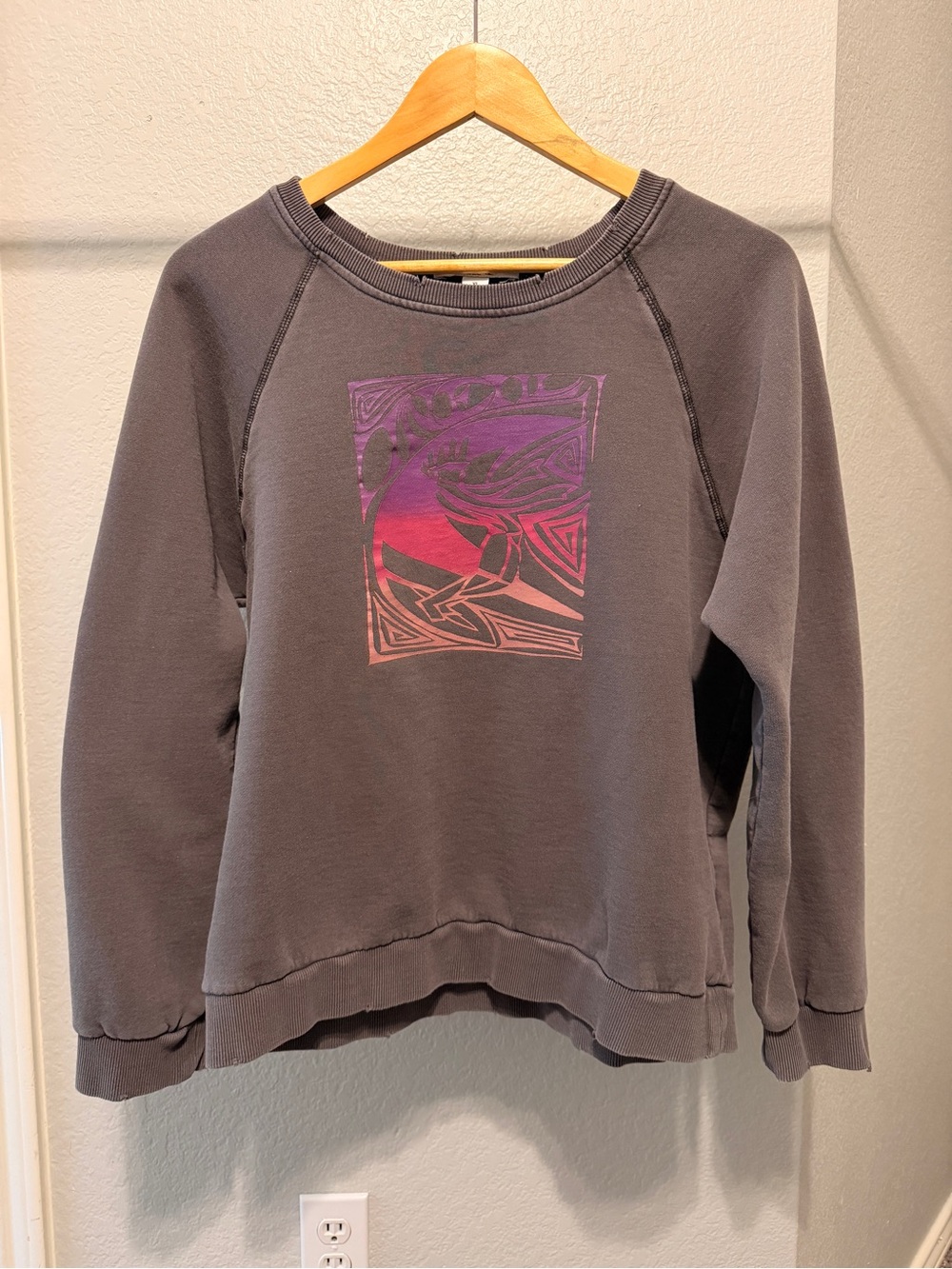 O’Neill Women’s Graphic Sweatshirt